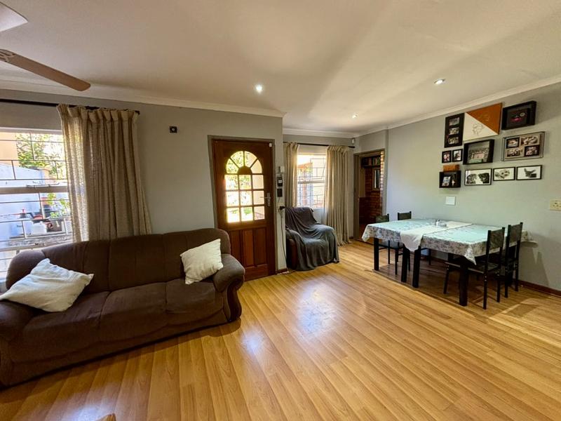 4 Bedroom Property for Sale in Pellissier Free State